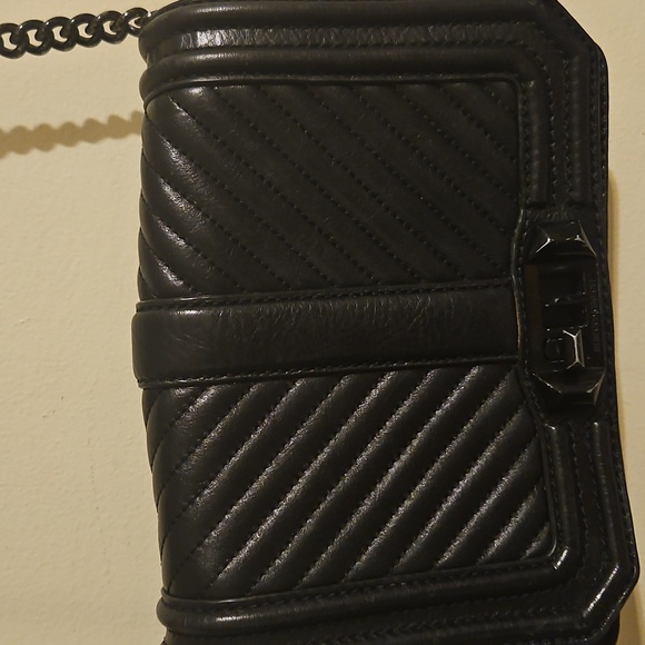 REBECCA MINKOFFChevron Quilted Small‎ Turn Lock LoveCrossbody Bag - Picture 3 of 12